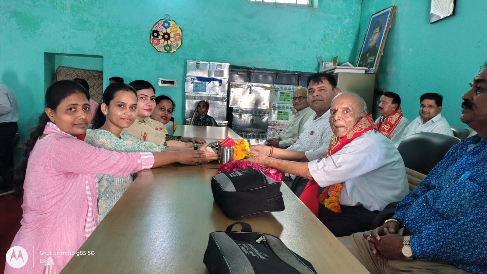 शिक्षक दिवस पर एमजीपी कॉलेज में सम्मान समारोह, पूर्व शिक्षकों को किया गया सम्मानित।